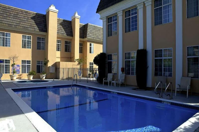 Western San Pedro & 3* Los Angeles